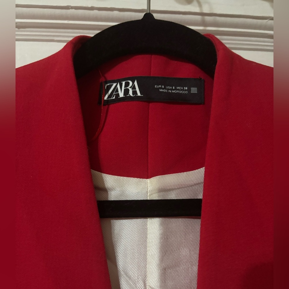 Zara Vibrant Red Open Front Vest - Picture 2 of 11